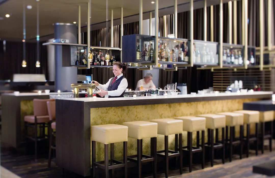 Moevenpick Hotel Frankfurt City Messe-1